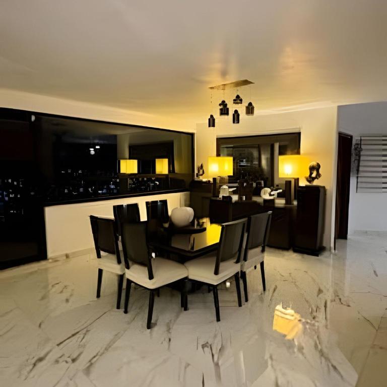 Beautiful residence, private neighborhood/discount - Vacation Home - 16