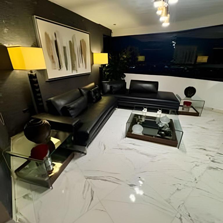Beautiful residence, private neighborhood/discount - Vacation Home - 21