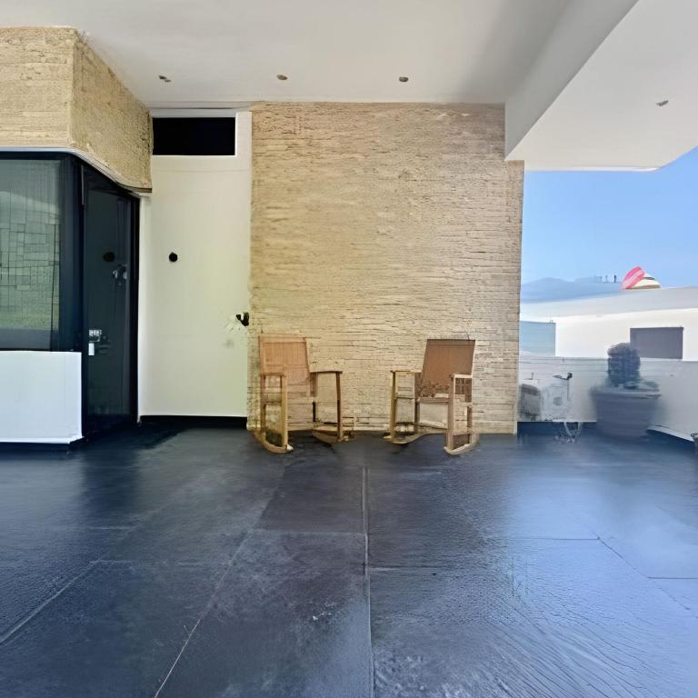 Beautiful residence, private neighborhood/discount - Vacation Home - 37