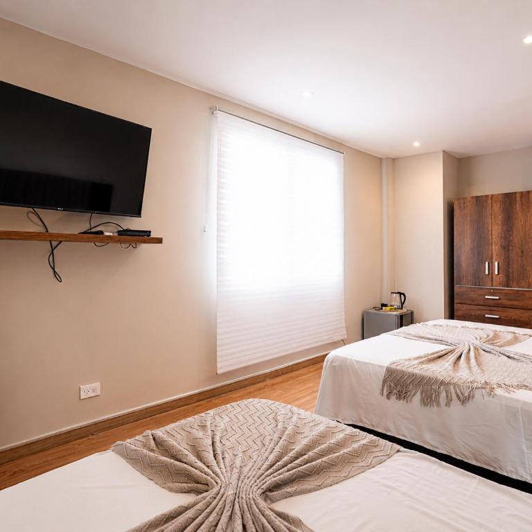 Recuerdos De Mi Tierra HOTEL Poblado Provenza Parque Lleras - Quadruple Room with Bath - 10