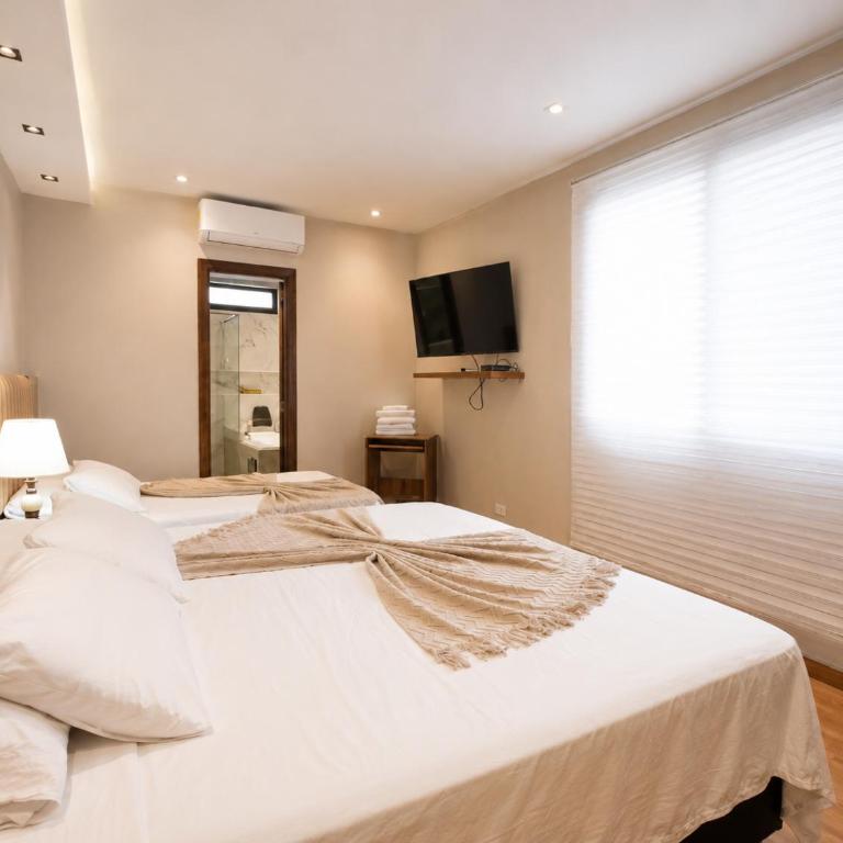 Recuerdos De Mi Tierra HOTEL Poblado Provenza Parque Lleras - Quadruple Room with Bath - 9