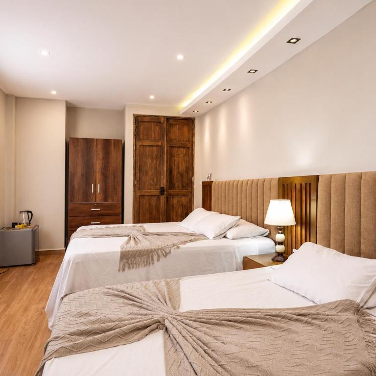 Recuerdos De Mi Tierra HOTEL Poblado Provenza Parque Lleras - Quadruple Room with Bath - 4