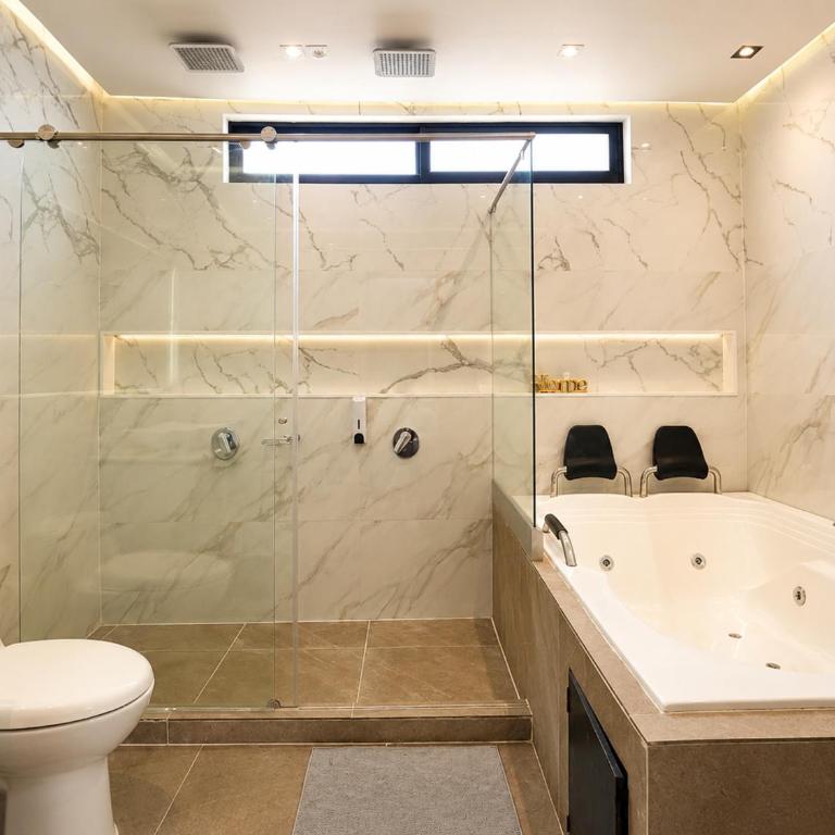 Recuerdos De Mi Tierra HOTEL Poblado Provenza Parque Lleras - Quadruple Room with Bath - 8