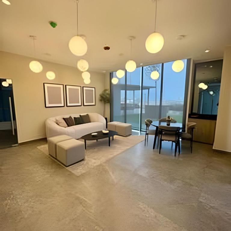 Moderno Depto. Centrico/parking - Apartamento - 45
