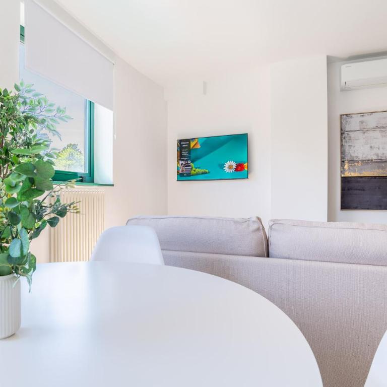 4 BD with SPA near center Private parking - Appartamento - 42