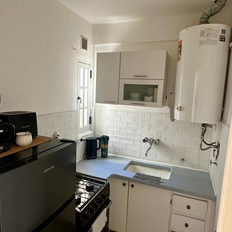 LaMaisonsuites Pellegrini - One-Bedroom Apartment - 4