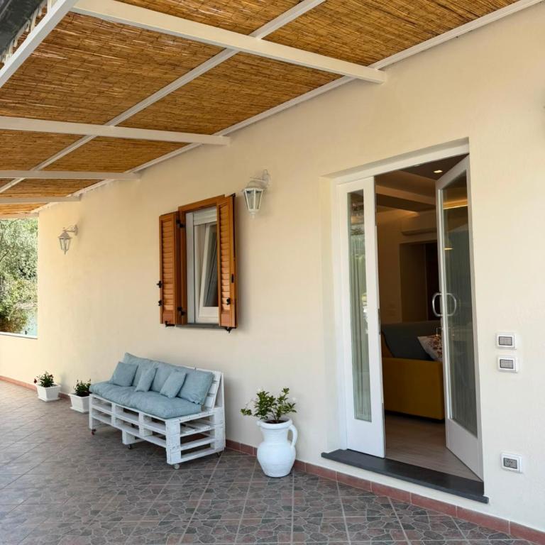 La camelia - Accogliente casa con giardino, aria condizionata, parcheggio gratuito, Wi-Fi - Casa con 2 Camere da Letto - 9