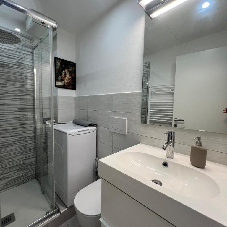 Navigli Home - Appartamento - 18