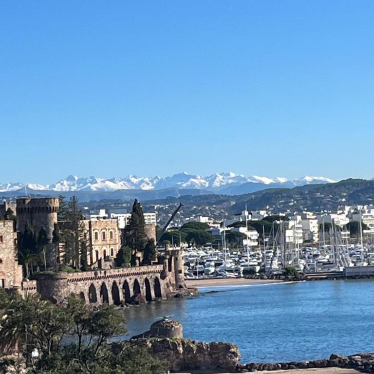 Magnifique villa proche mer, commerces, Cannes, Antibes 6p - Villa 3 Chambres - 3