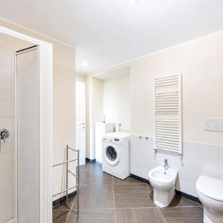 Beautiful Flat Next To Aquarium - Happy Rentals - Apartment with Balcony - 7