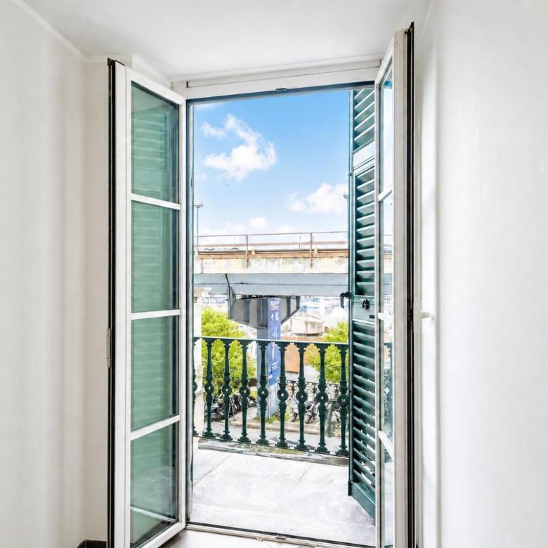 Beautiful Flat Next To Aquarium - Happy Rentals - Apartment with Balcony - 9