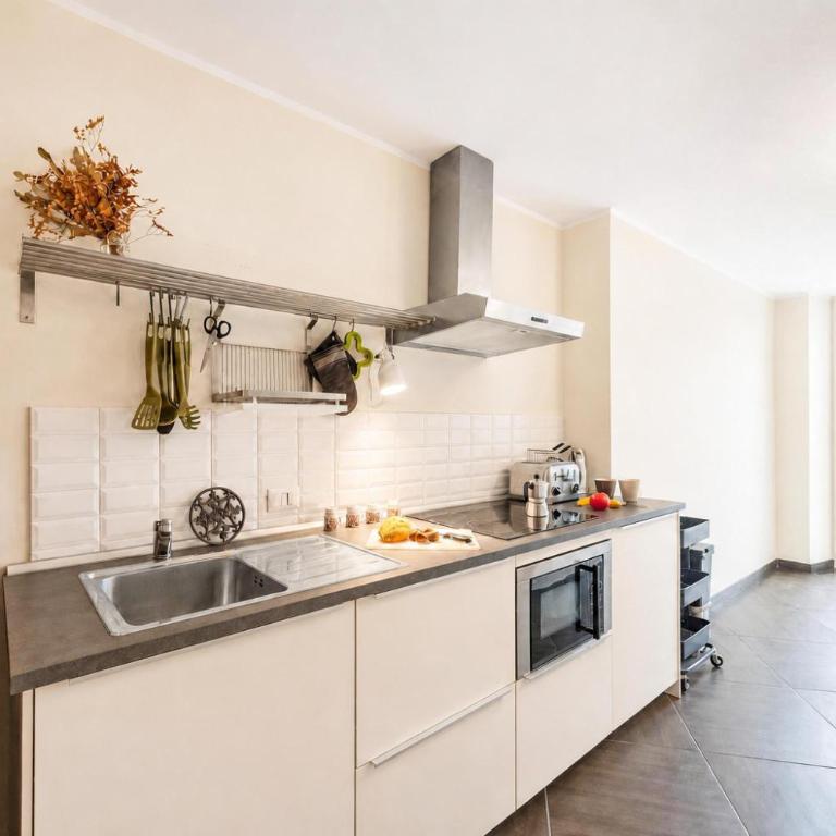 Beautiful Flat Next To Aquarium - Happy Rentals - Apartment with Balcony - 15