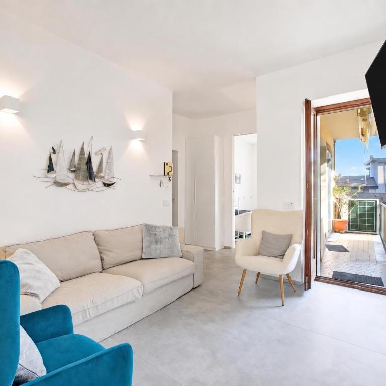 Quiet Oasis In Riva Heart - Happy Rentals - Apartment with Balcony - 3