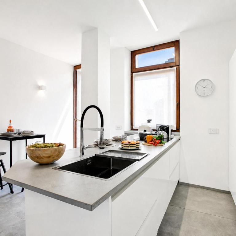 Quiet Oasis In Riva Heart - Happy Rentals - Apartment with Balcony - 17