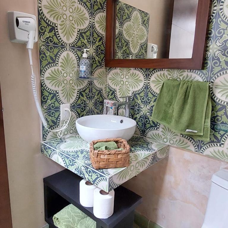 Beautiful apartment with pool in the VIP area of Paseo Montejo - One-Bedroom Apartment - 7