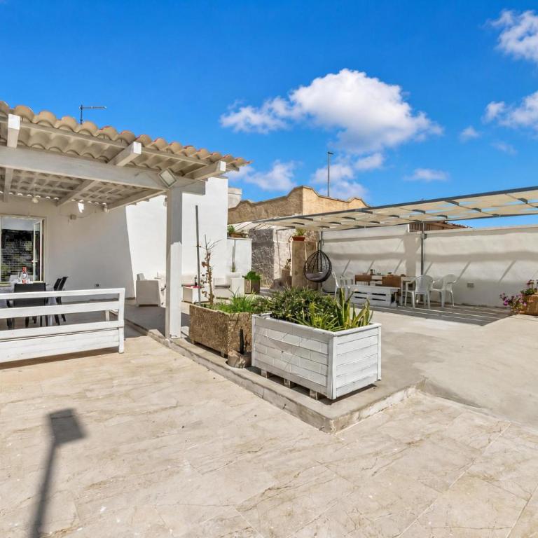 Villa Benedetta 50m from Beach - Happy Rentals - Villa - 7