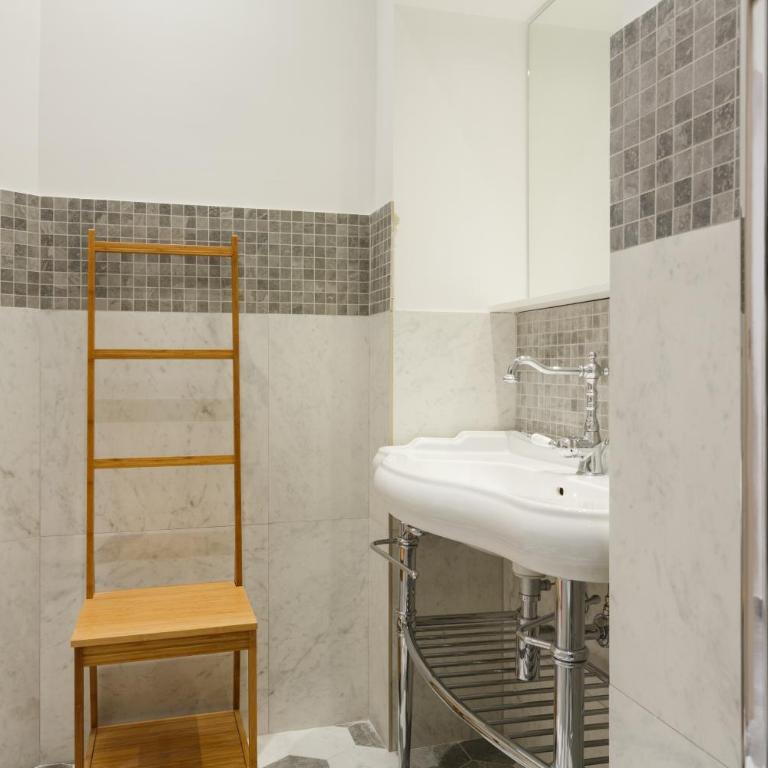 Modern Comfort, Poetic Charm - Appartamento con 2 Camere da Letto - 33