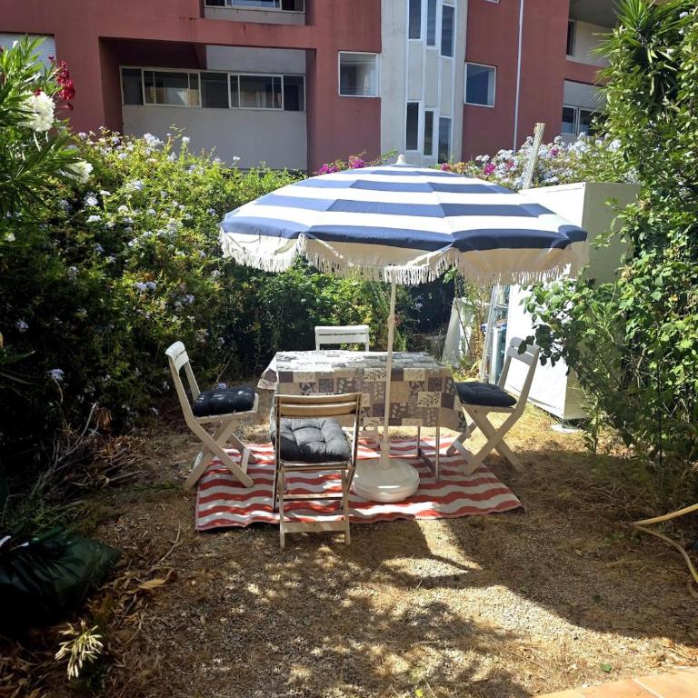 Cozy studio with pool, close to the sea - Appartement 1 Chambre - 16