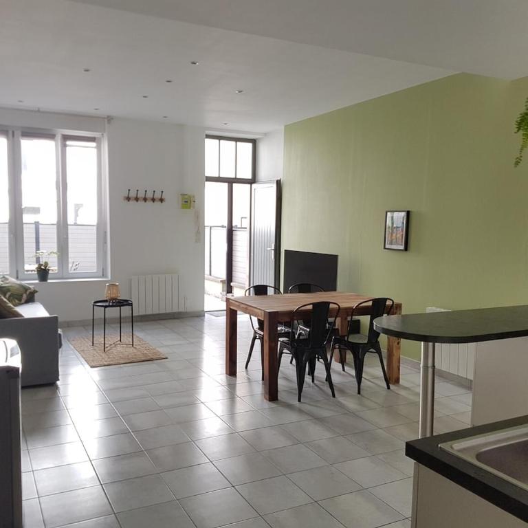 Quiet City-Center Terrace - Appartement avec Terrasse - 16