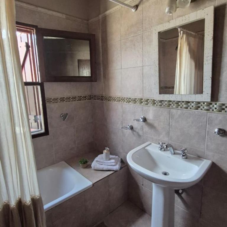 Lo de Francisca - Two-Bedroom House - 29