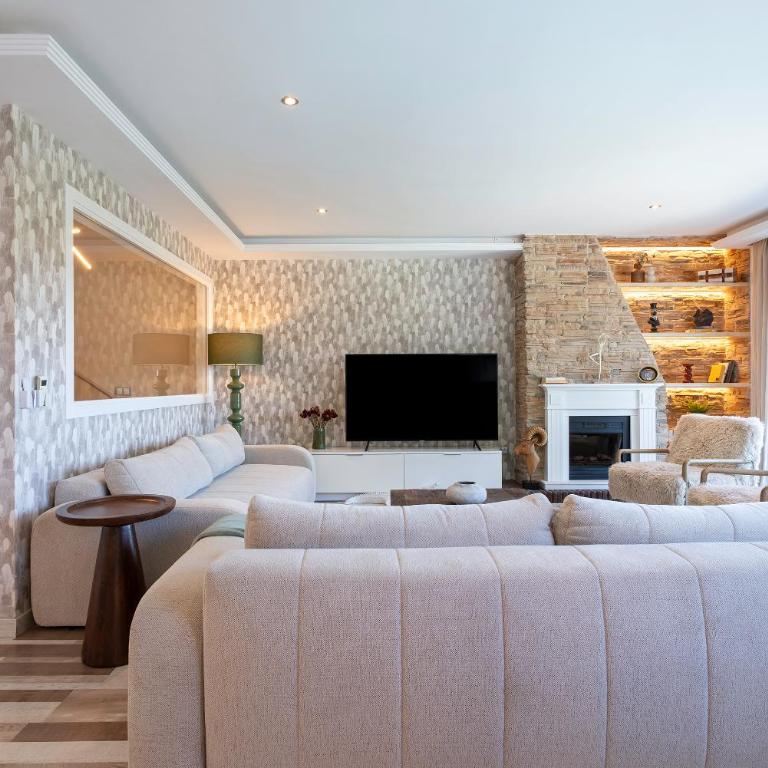 Luxury villa with sea views - heated pool - Villa - 22