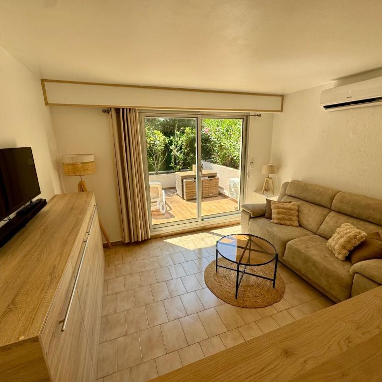 Studio avec terrasse, 150m de la plage - Apartment mit 1 Schlafzimmer und Terrasse - 1