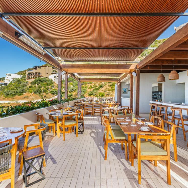 Saltwater Pool Private Villa with Ocean Views and Resort Access - Villa mit privatem Pool - 69