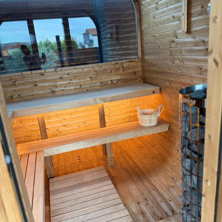 Vacation home Apolonia with swimming pool and sauna - Vikendica - 30