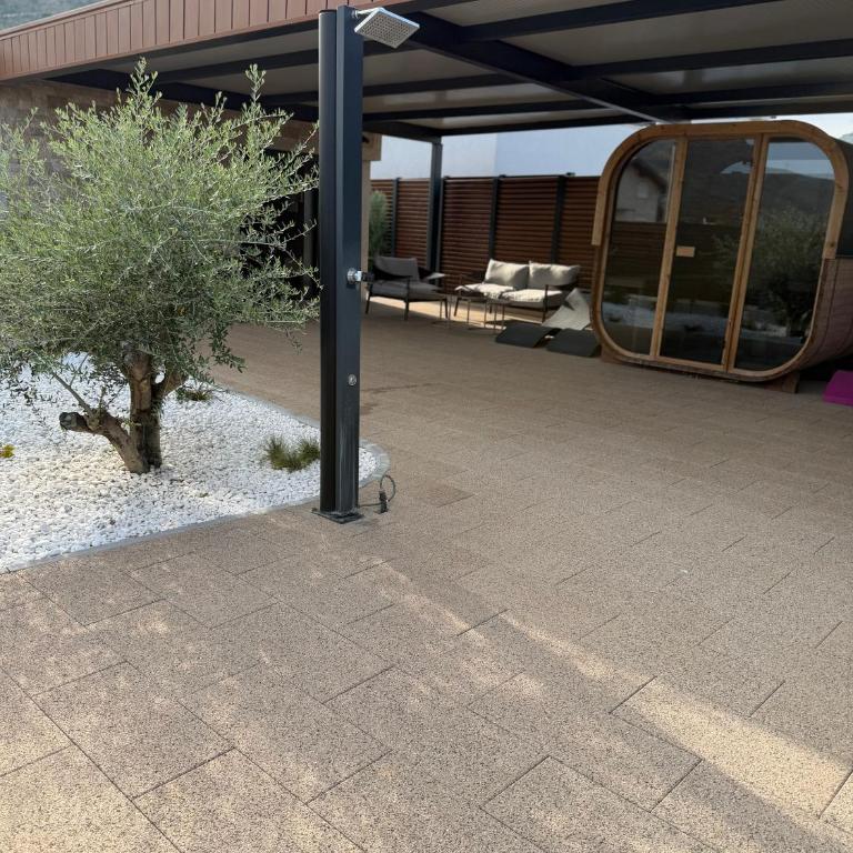 Vacation home Apolonia with swimming pool and sauna - Vikendica - 32