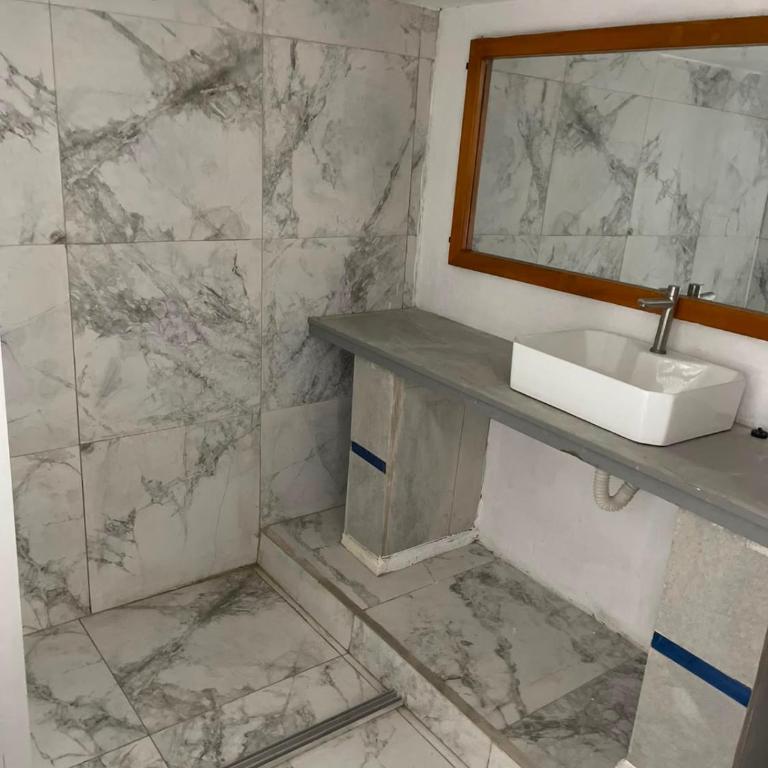 Hotel Cristian - Basic Triple Room - 3