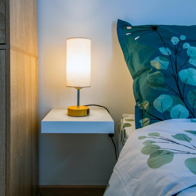Studio deluxe - climatisé - WIFI - TV connectée - Parking 1mn à pied - Appartement 1 Chambre - 8