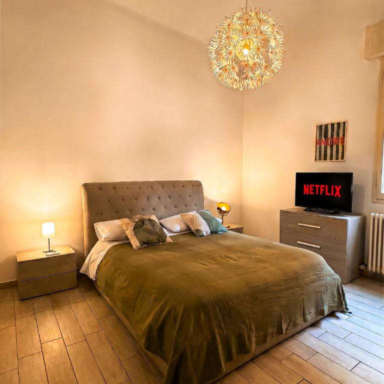 Appartamento Luna Fronte Ospedale-10 min centro-Stadio - Apartment - 1