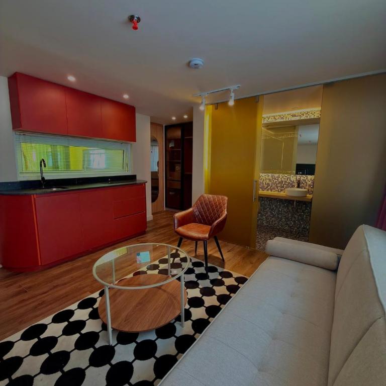 Hotel Oliver - Suite Superior - 2