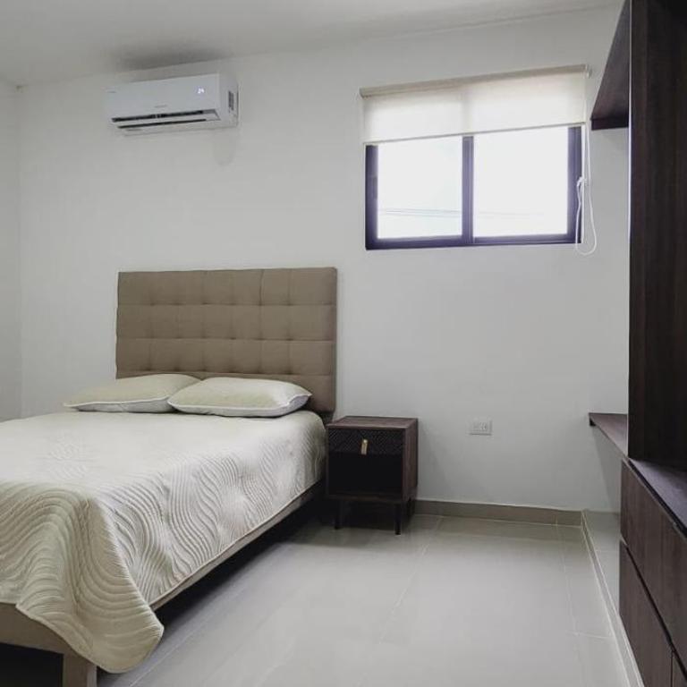 Apartment 2 blocks from clinics and squares - Two-Bedroom Apartment - 13