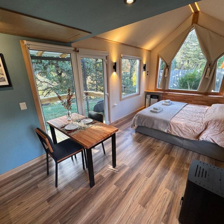 LANÍN Tiny House - One-Bedroom Chalet - 12