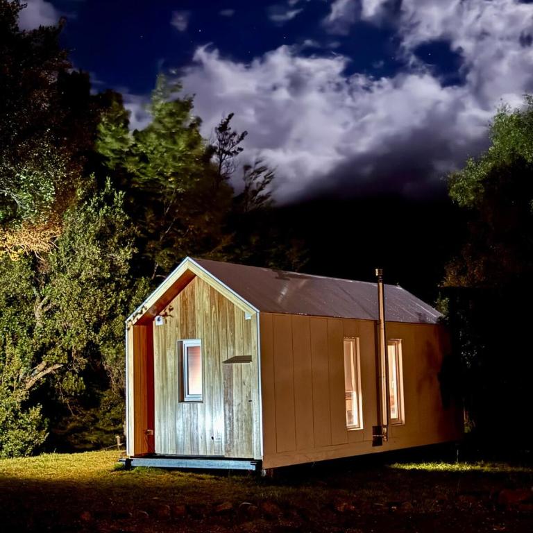 LANÍN Tiny House - One-Bedroom Chalet - 8