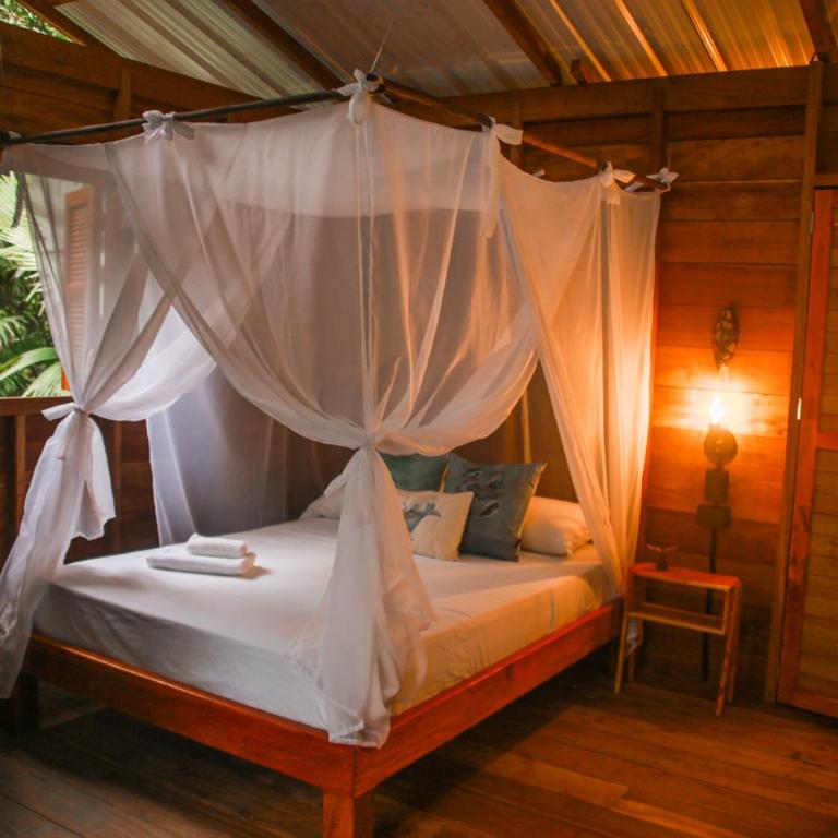 Madre Selva Eco Lodge - Triple Room with Garden View - 17