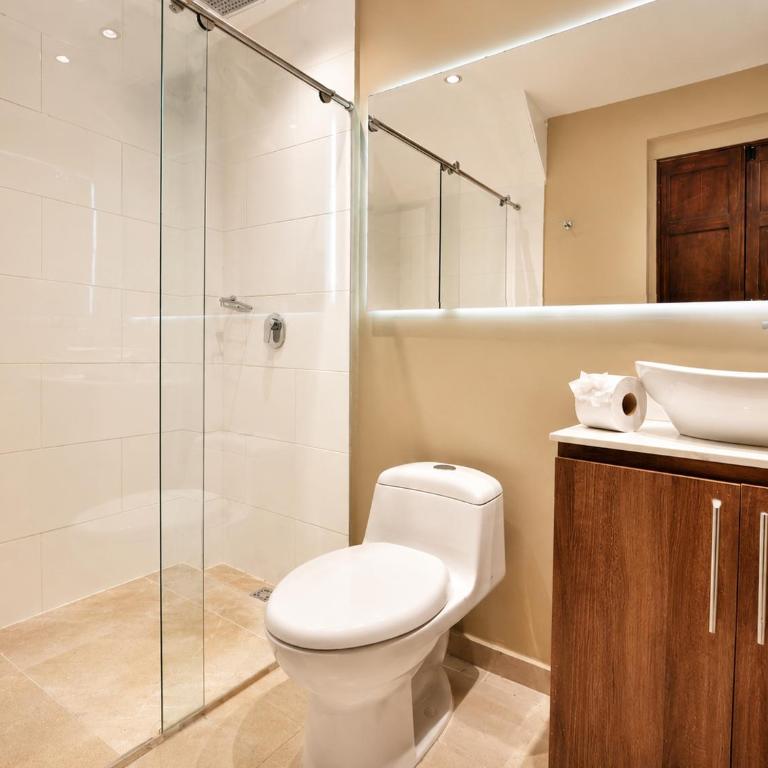 Recuerdos De Mi Tierra HOTEL Poblado Provenza Parque Lleras - Deluxe Quadruple Room - 5