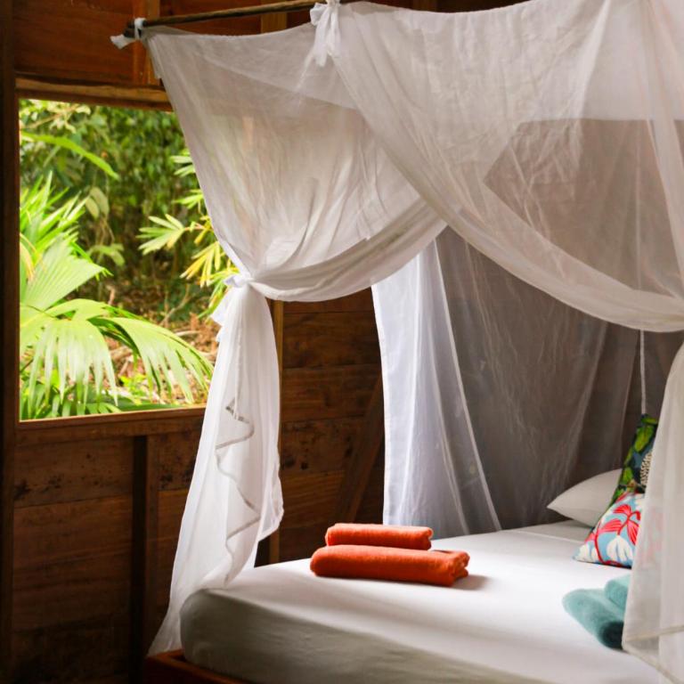 Madre Selva Eco Lodge - Triple Room with Terrace - 2