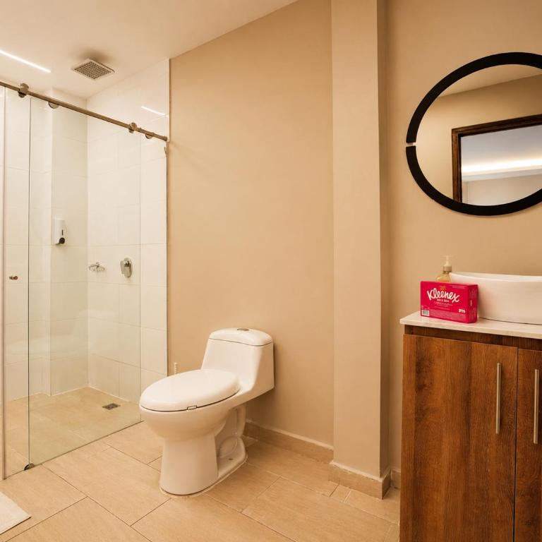 Recuerdos De Mi Tierra HOTEL Poblado Provenza Parque Lleras - Luxury Quadruple Room - 3