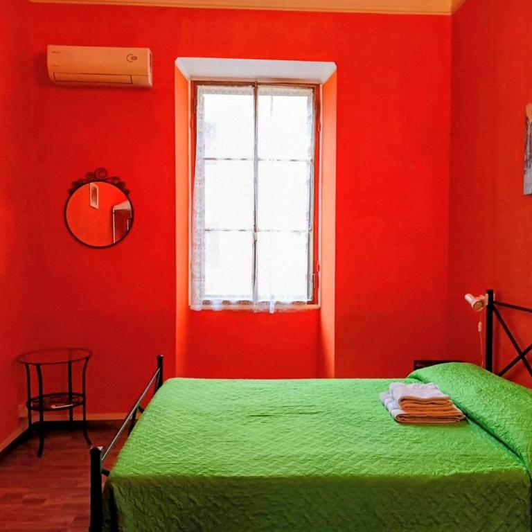 Rome Near Colosseum - Three-Bedroom Apartment - 13