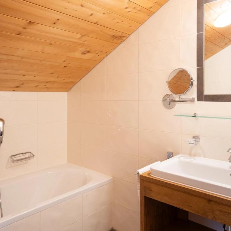 Landal Brandnertal - Four-Bedroom Apartment - 5