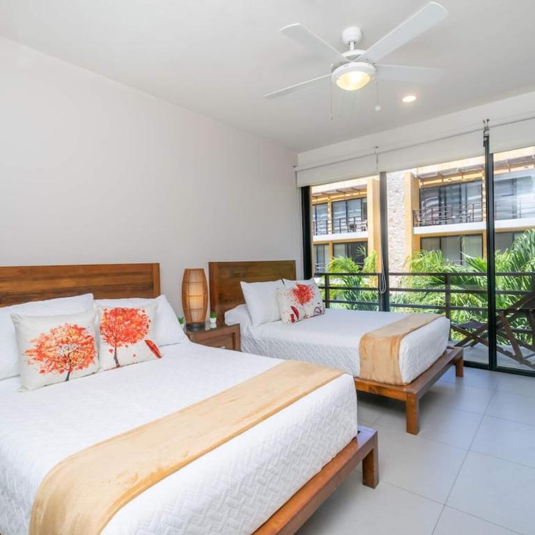 Quiet Condo W Rooftop Pool, Backyard & Parking - Two-Bedroom Apartment with Balcony - 3