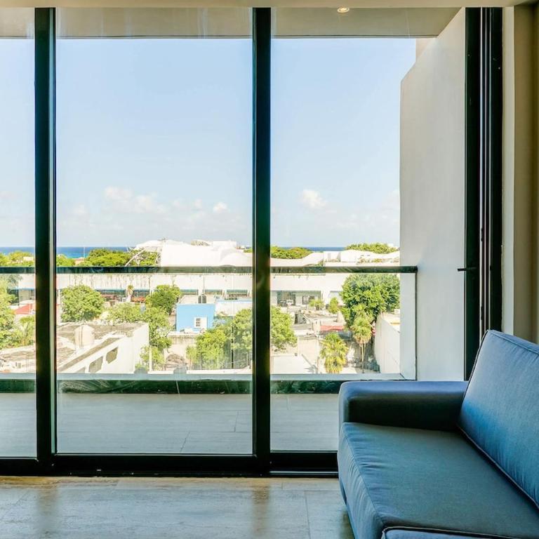 Ocean-View Condo W Rooftop Pool & Gym - Two-Bedroom Apartment - 6