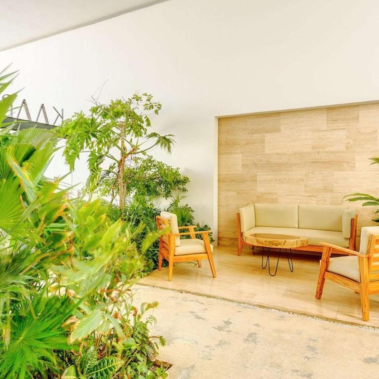 Ocean-View Condo W Rooftop Pool & Gym - Two-Bedroom Apartment - 22