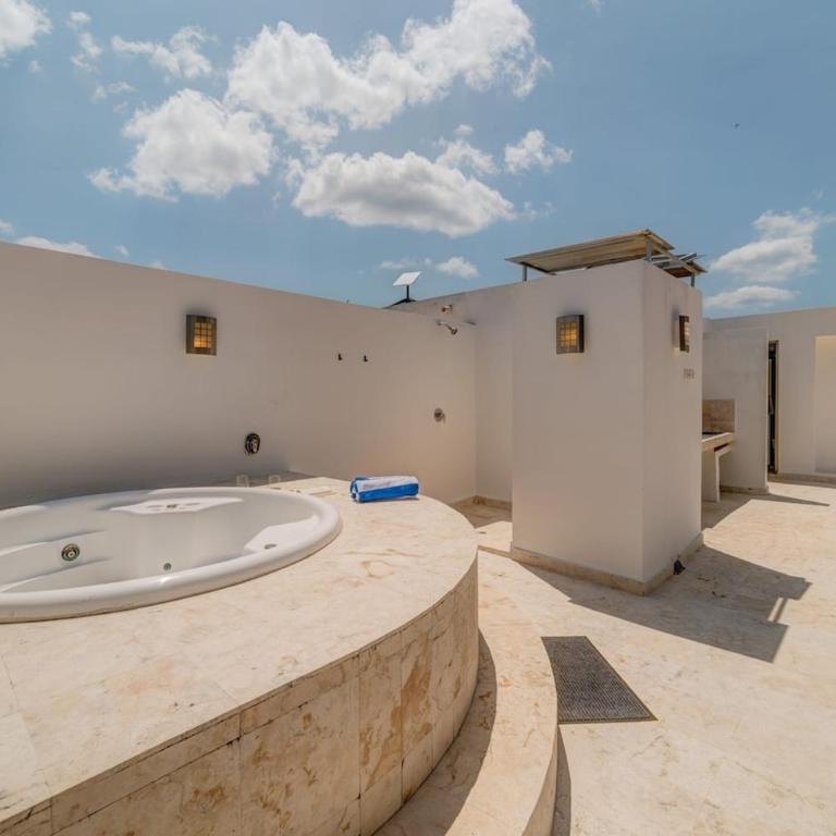 Coastal Oasis W Spa Tub Near Beach & 5Th Ave - Apartamento de 2 dormitorios con balcón - 4