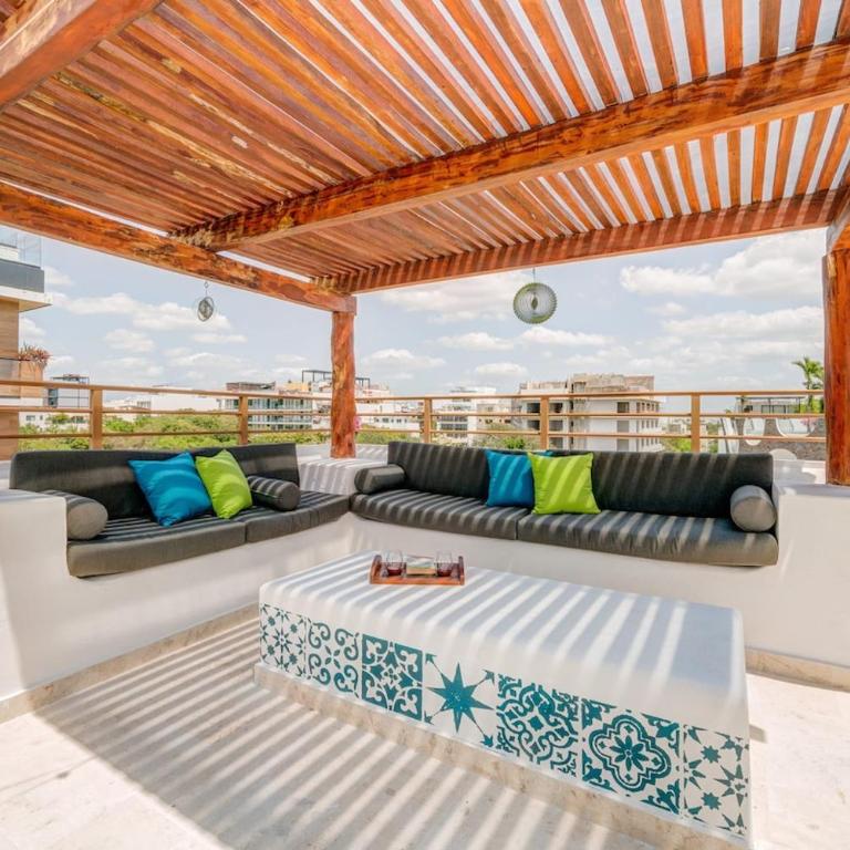 Coastal Oasis W Spa Tub Near Beach & 5Th Ave - Apartamento de 2 dormitorios con balcón - 5