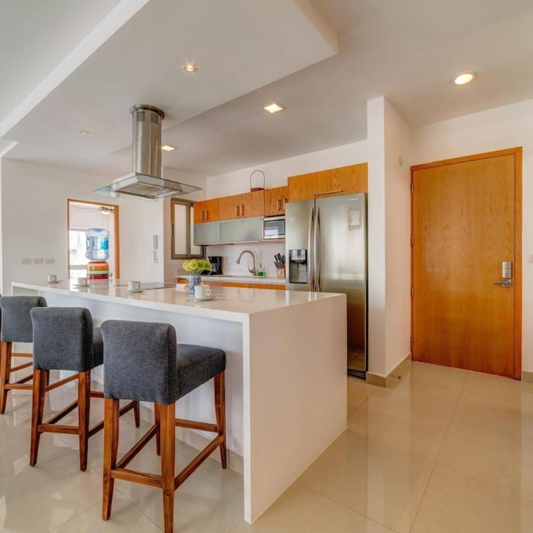 Coastal Oasis W Spa Tub Near Beach & 5Th Ave - Apartamento de 2 dormitorios con balcón - 10