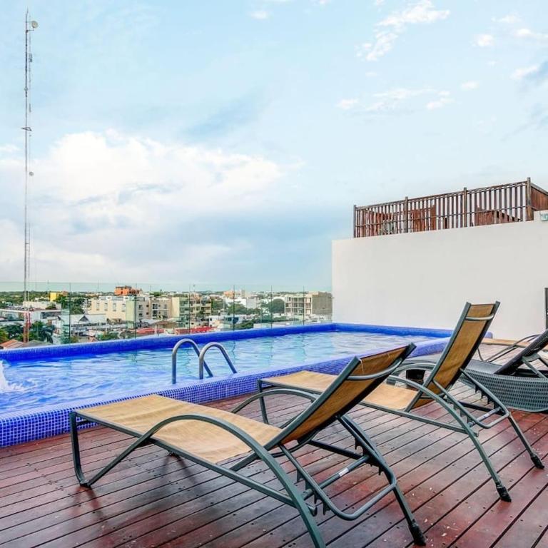 2Br Retreat W Rooftop Pool & Bbq - Two-Bedroom Apartment with Balcony - 4