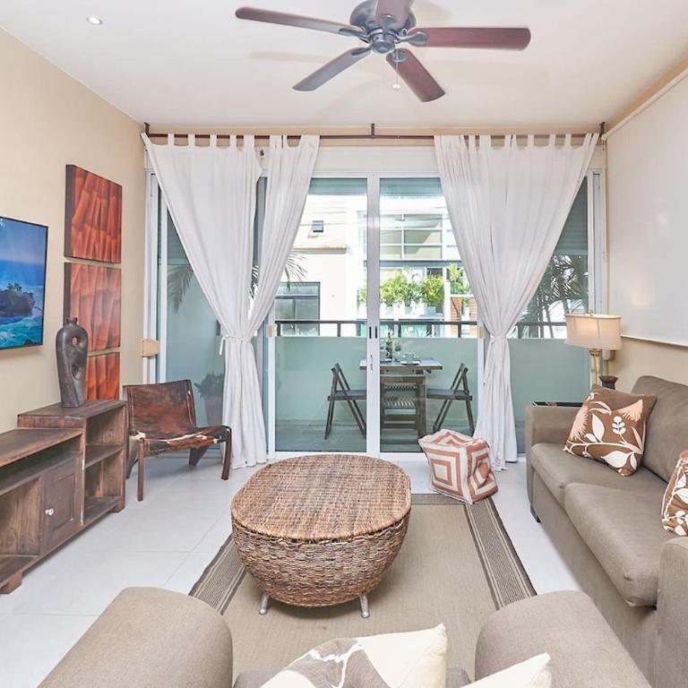 2Br Condo - Pool, Bbq & Beach Steps Away - Two-Bedroom Apartment with Balcony - 2